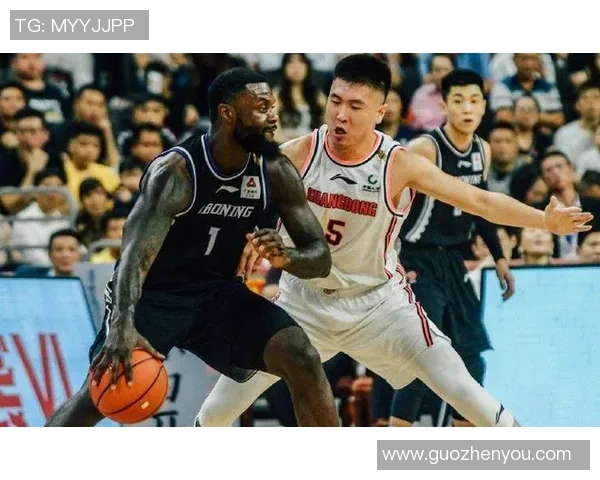 上海羽毛球队强势领跑联赛积分榜积分达到81分展现冠军实力