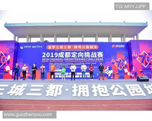 成都天府机场迎来足球明星助力城市形象提升与体育文化发展